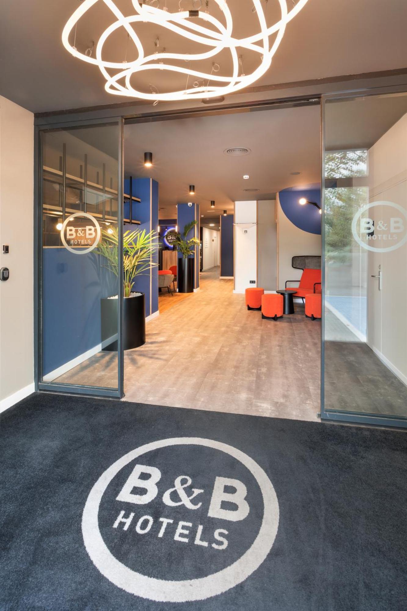 巴萨罗那卢比b＆B酒店 鲁维 外观 照片